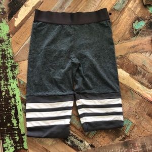 Bombshell sportswear legging